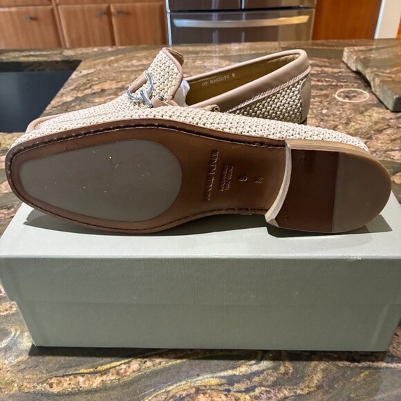 Donald Pliner Men's Loafer, Natural, size 9M - Picture 3 of 5